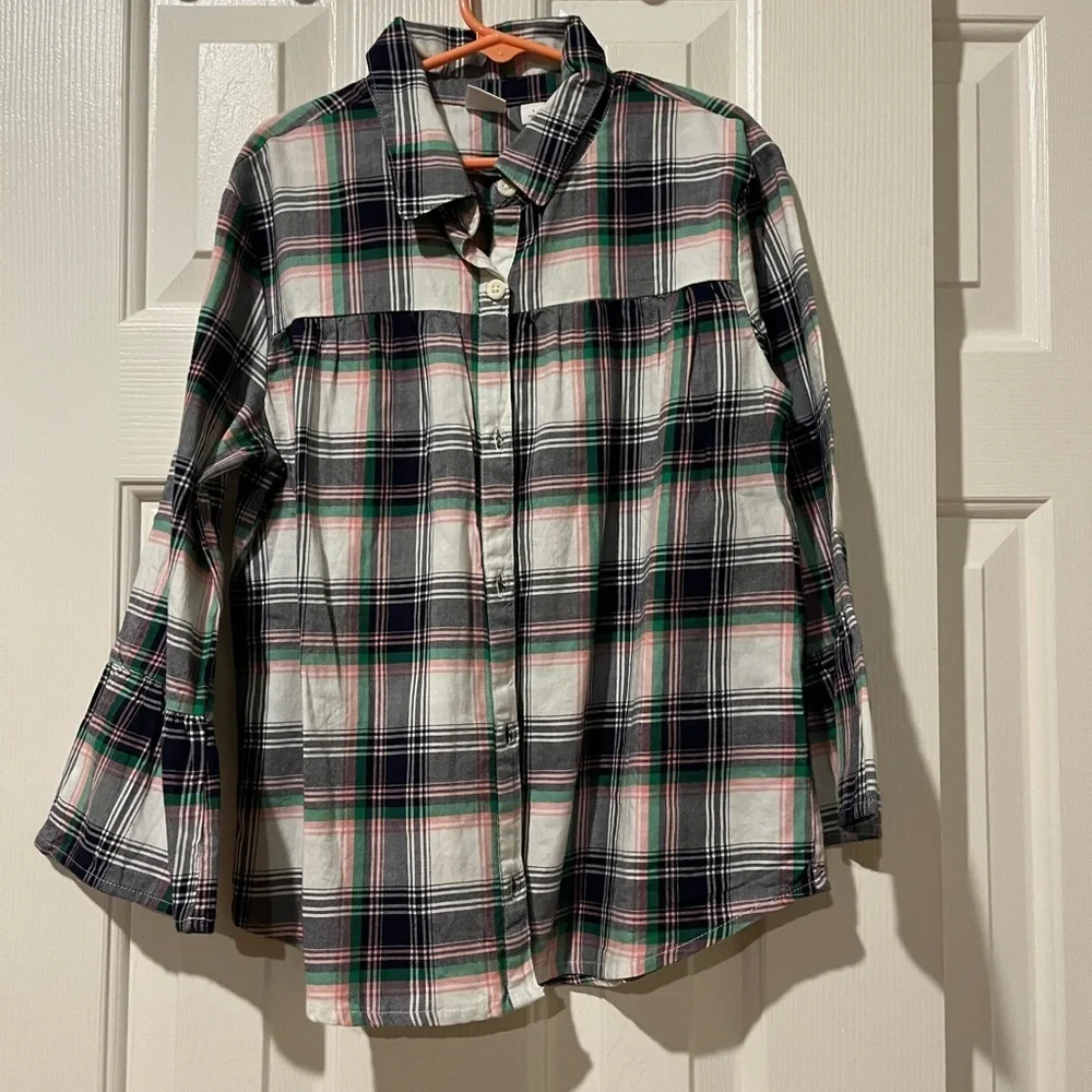 Gap girls button down plaid flannel with flutter sleeves